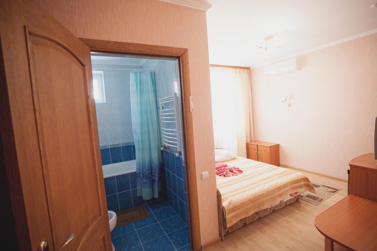 Smerichka Hotell Poljana Exteriör bild