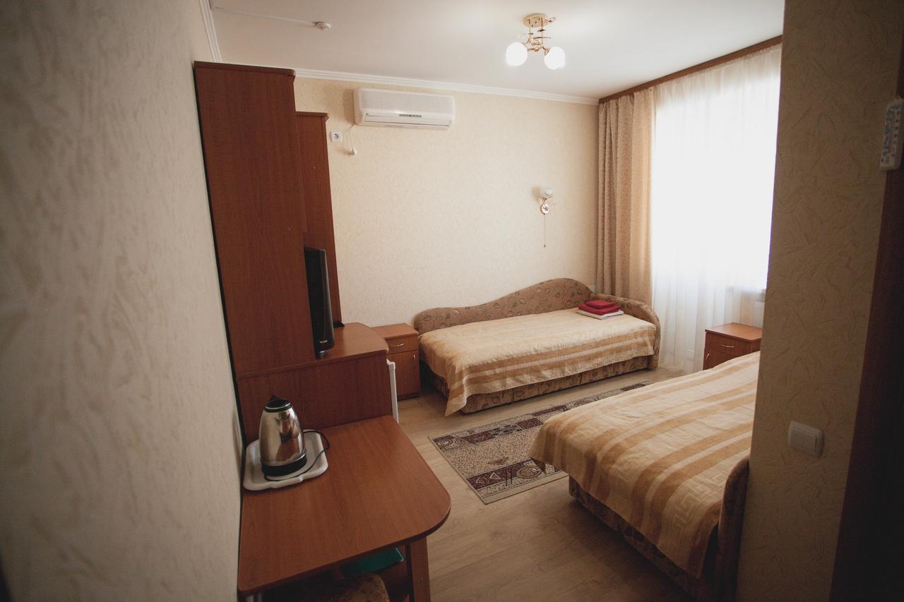 Smerichka Hotell Poljana Exteriör bild